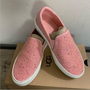 NWOT- Women’s Pink Glitter Jass Slip On’s